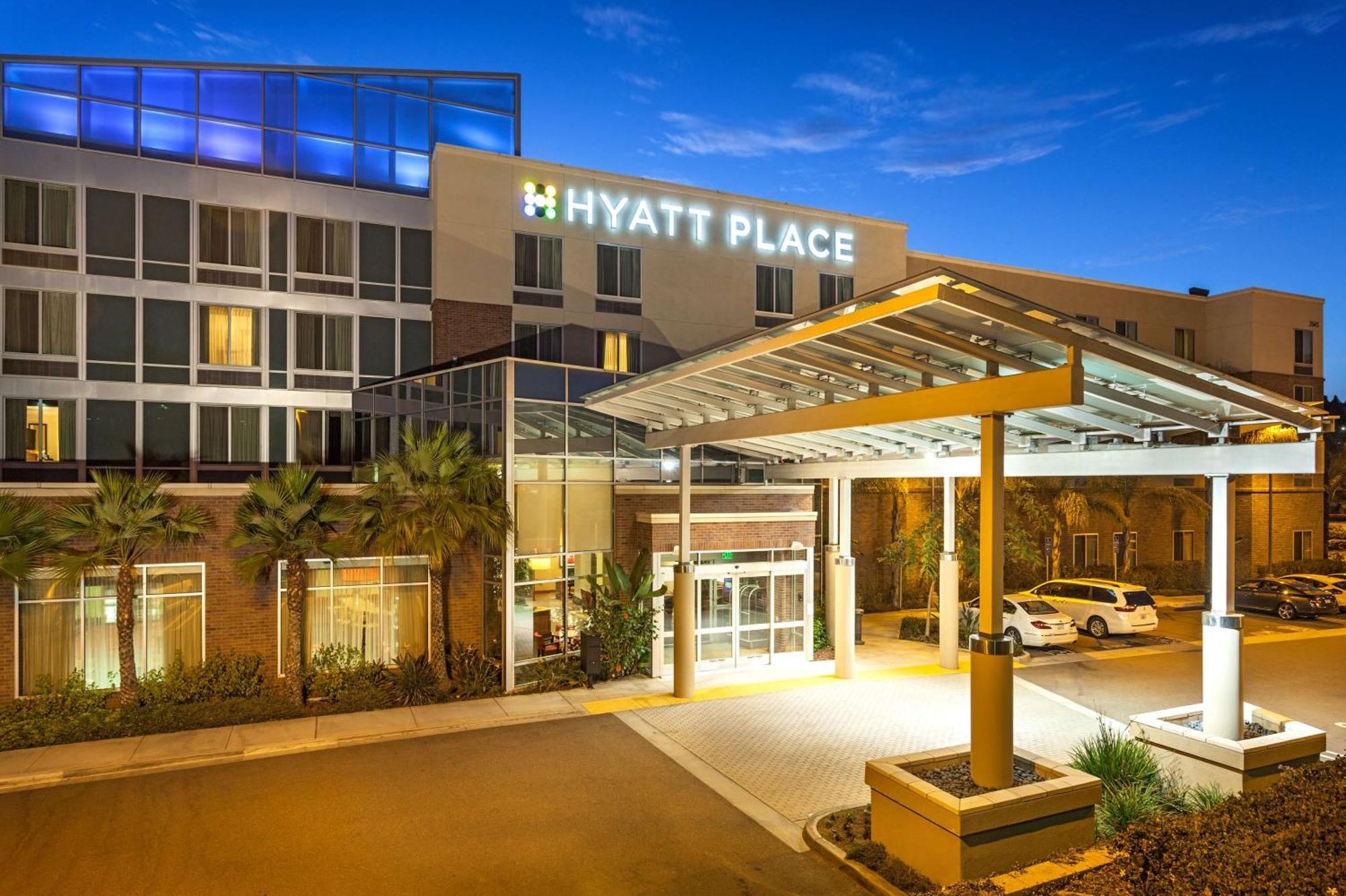 Hyatt Place San Diego-Vista/Carlsbad Экстерьер фото